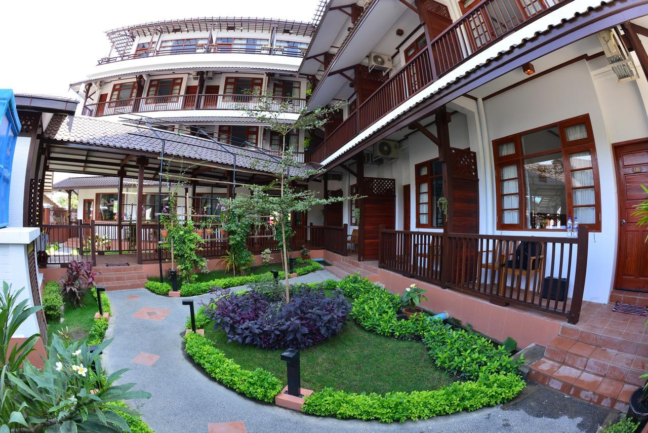 Hotel Maineli Nyaung Shwe Extérieur photo